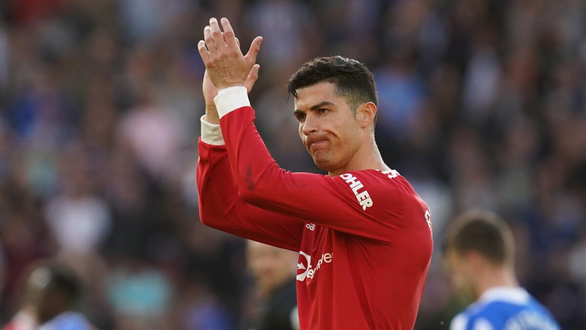 Ronaldo leaves Manchester United after explosive interview sparks tense ...